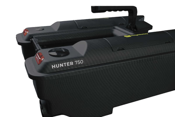 Hunter 750 Bait Boat